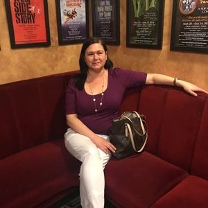 Meet your Posher, Harmony